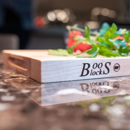 Boos Blocks - Ξύλο Κοπής Σφενδάμου Pro Chef Lite Με Χωνευτές Λαβές 40×25×2,54 cm (4)